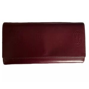 ❌SOLD❌ Authentic Cartier Happy birthday leather bifold wallet with flap Bordeaux